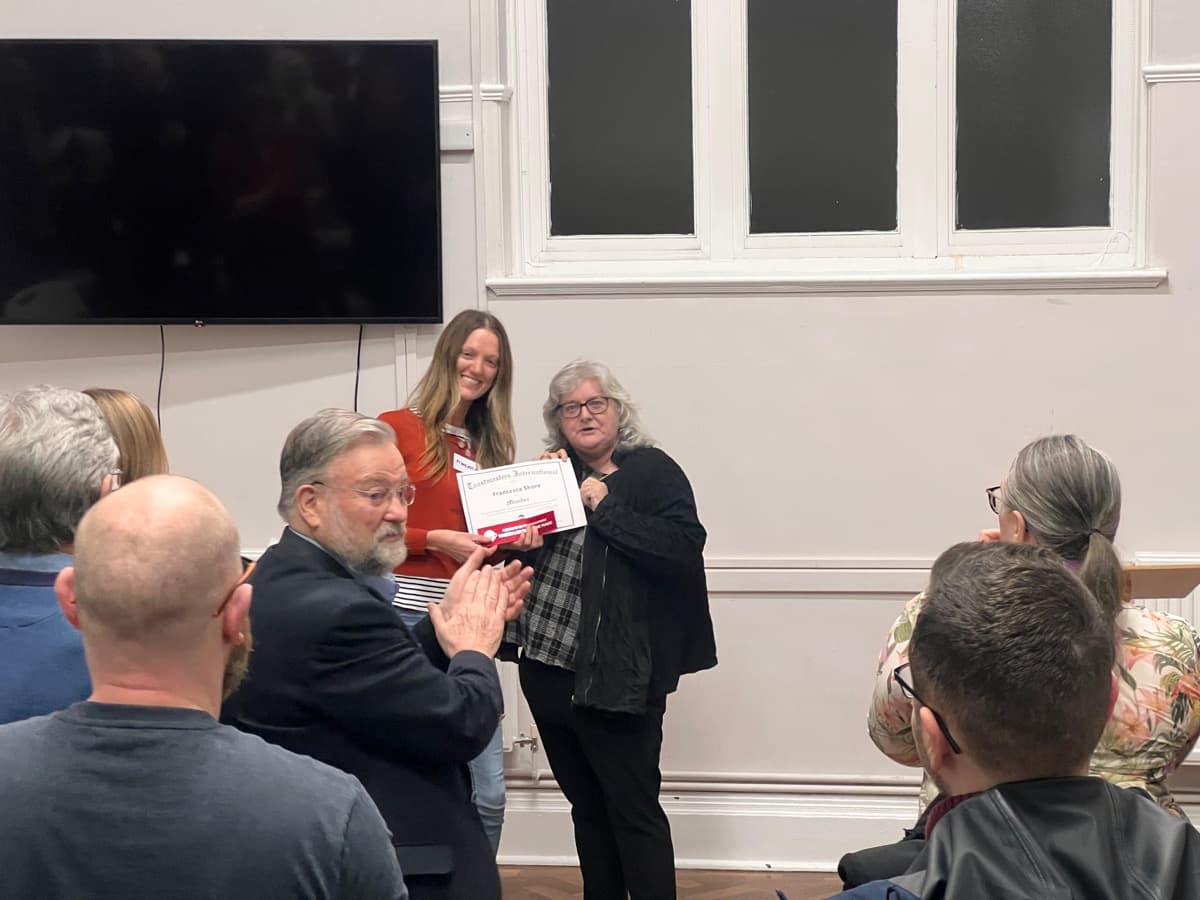 Member giving feedback